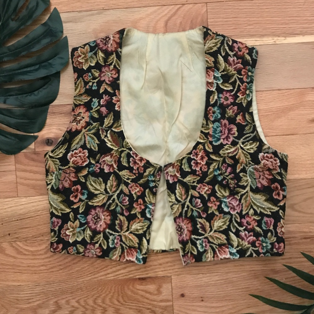 Vintage Floral Cropped Vest